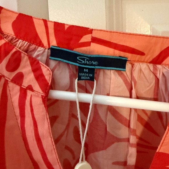 Shore Tanya tunic top - Picture 8 of 8